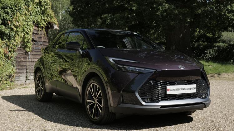 2.0 PHEV Design 5dr CVT